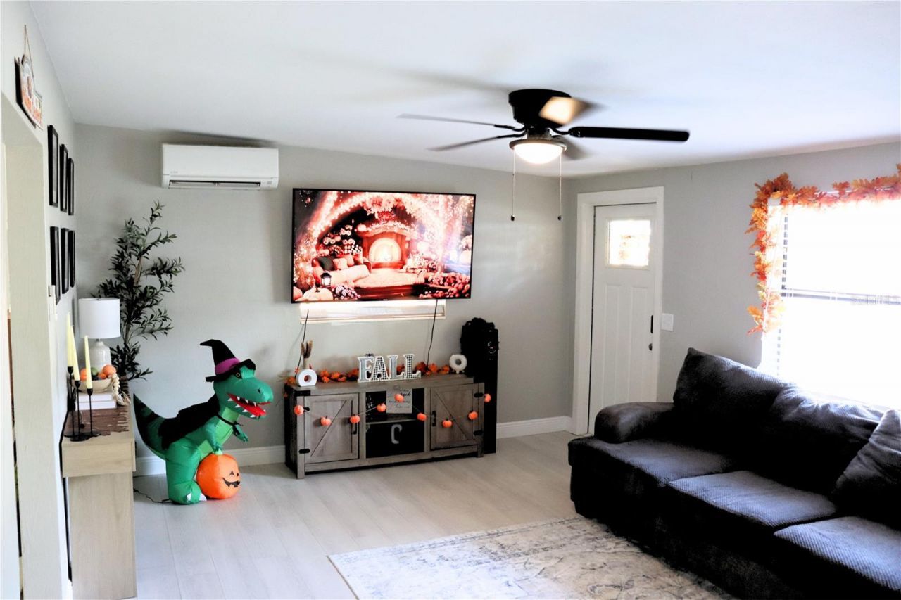 1014 Caroline Avenue, Auburndale, FL 33823 Photo