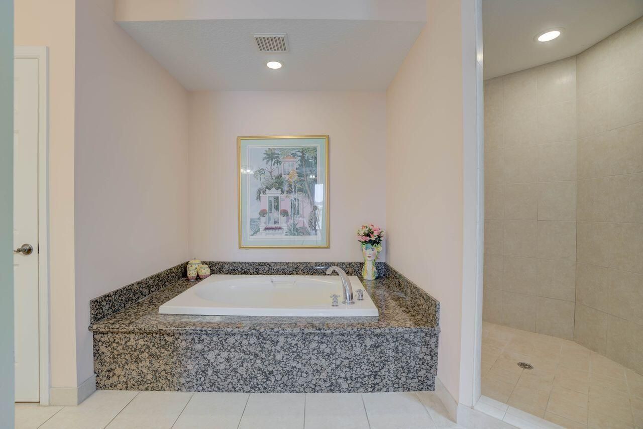 1160 SW Chapman Way, Unit 202, Palm City, FL 34990 Photo