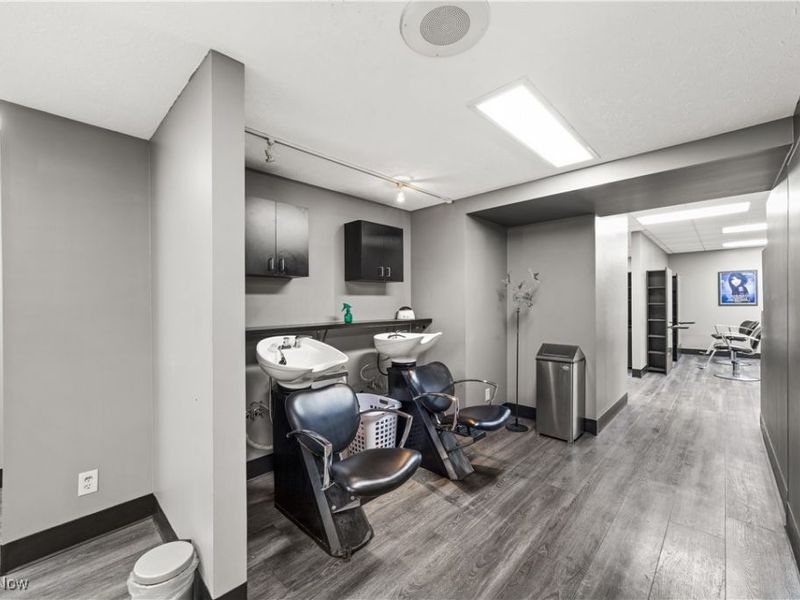 6071 Middle Ridge Road, Lorain, OH 44053 Photo 15