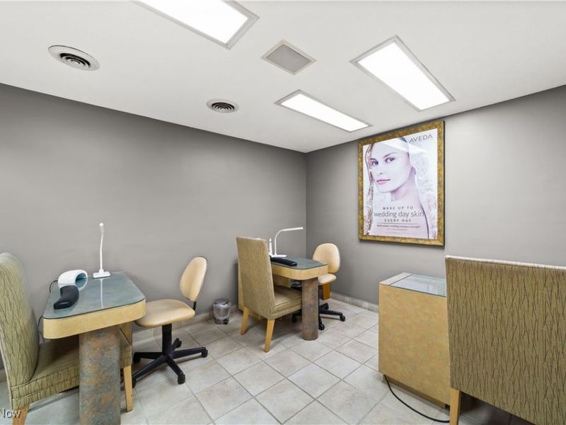 6071 Middle Ridge Road, Lorain, OH 44053 Photo 18