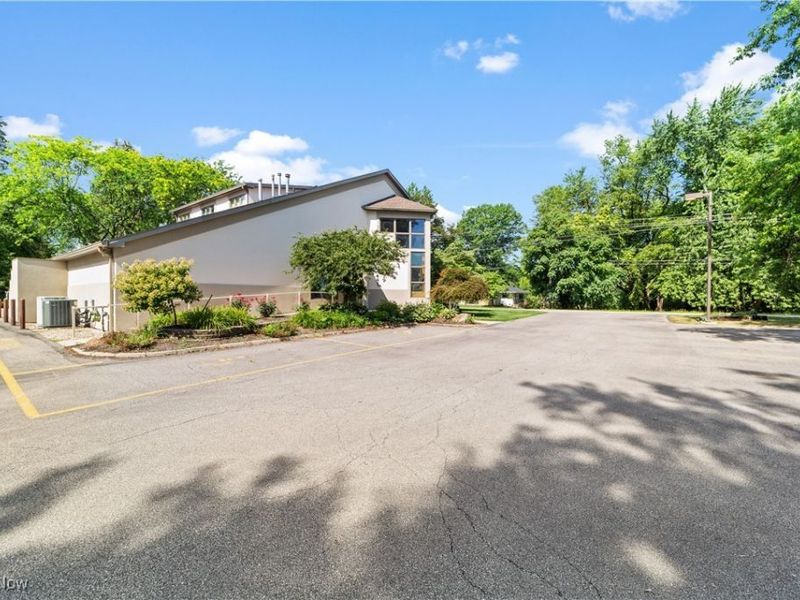 6071 Middle Ridge Road, Lorain, OH 44053 Photo 3