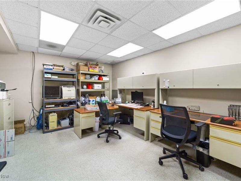 6071 Middle Ridge Road, Lorain, OH 44053 Photo 34