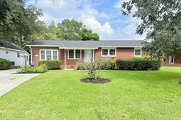 1918 Aichele Drive photo 4