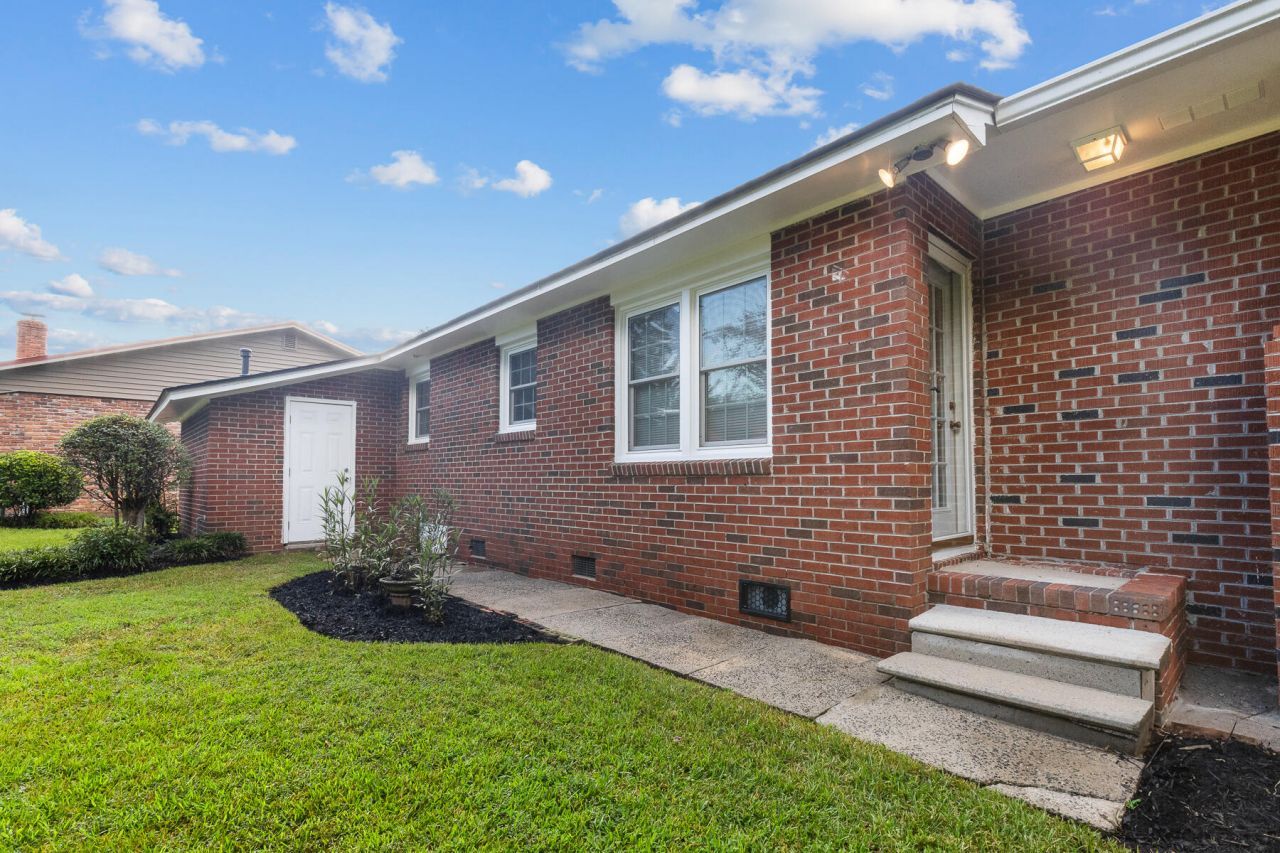 1918 Aichele Drive Photo 33