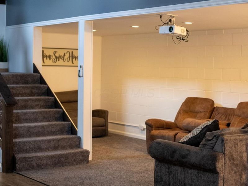 515 Norwich Valley Road, Norwich, OH 43767 Photo 6