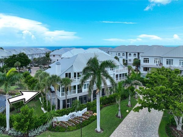 175 Barefoot CIR, BONITA SPRINGS, FL 34134