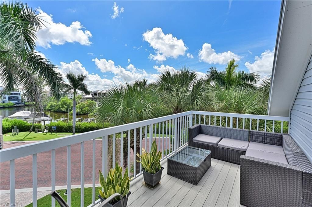 175 Barefoot Cir, Bonita Springs, FL 34134 Photo