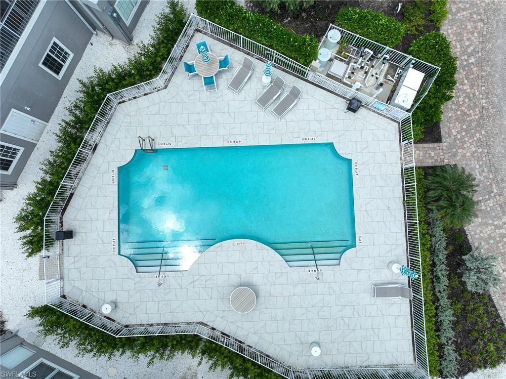 175 Barefoot Cir, Bonita Springs, FL 34134 Photo