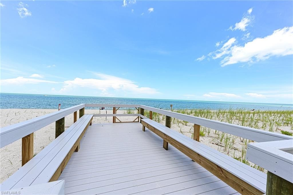 175 Barefoot Cir, Bonita Springs, FL 34134 Photo