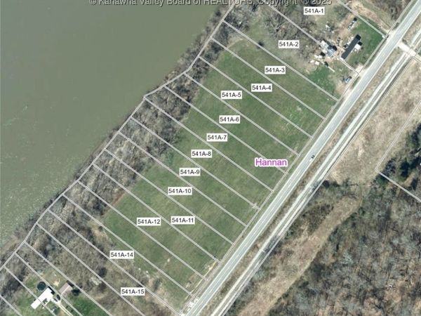 37150 Huntington Road, Glenwood, WV 25520