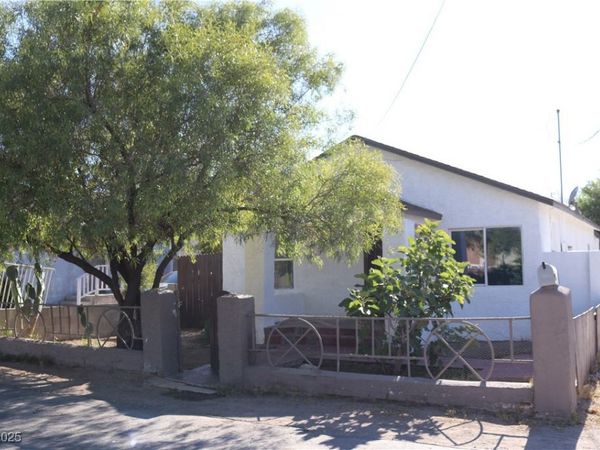 50 N 27th Street, Las Vegas, NV 89101