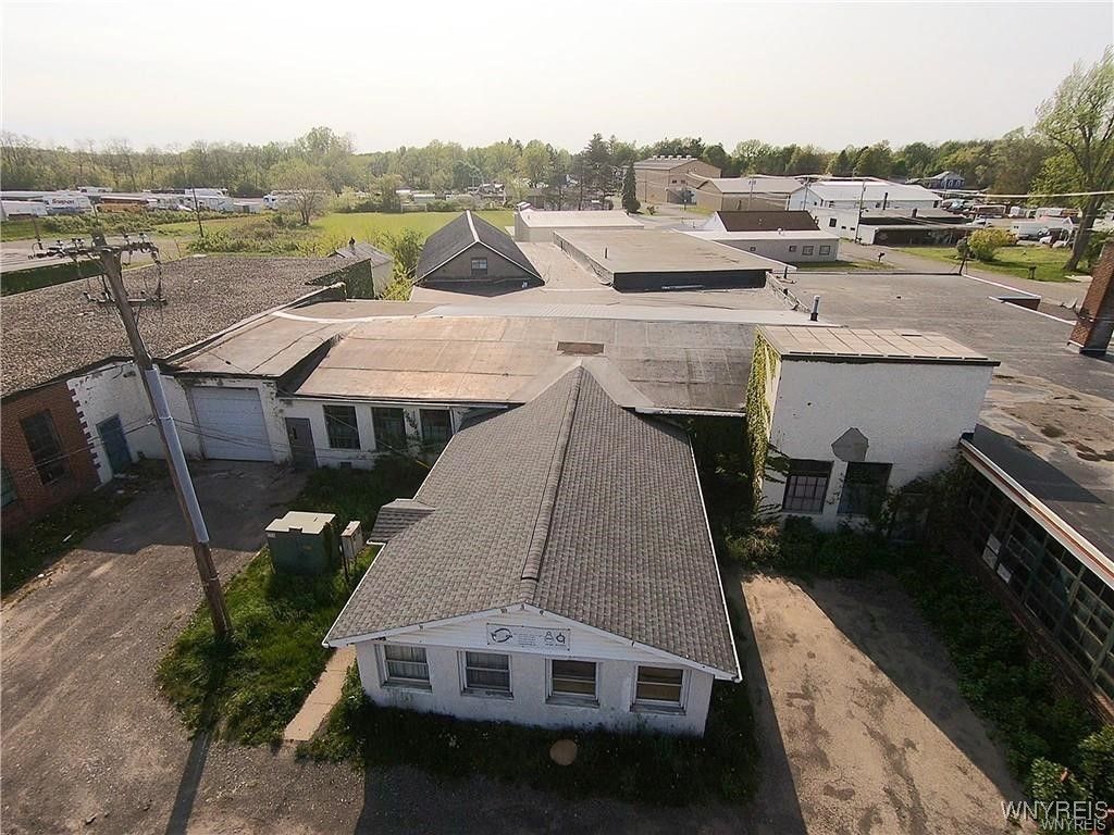 8698 S Main Street, Eden, NY 14057 Main Photo