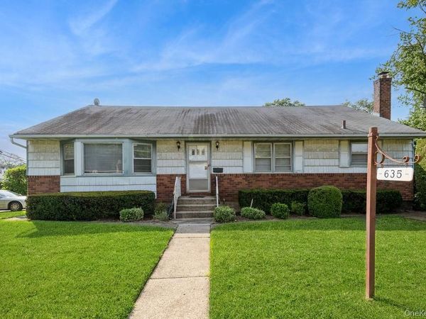 635 Hempstead Avenue, West Hempstead, NY 11552