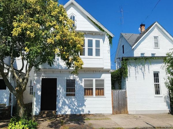 40 King Street, Port Jervis, NY 12771