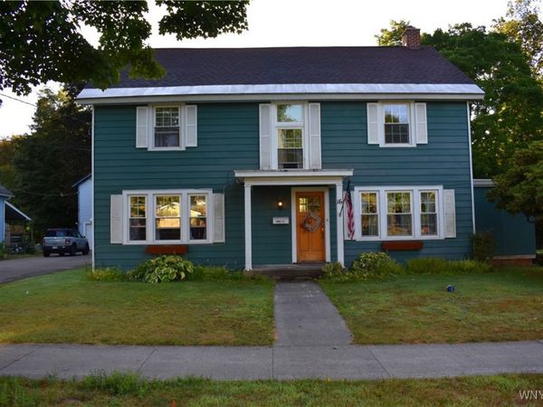 16 S Franklin Street, Cattaraugus, NY 14719