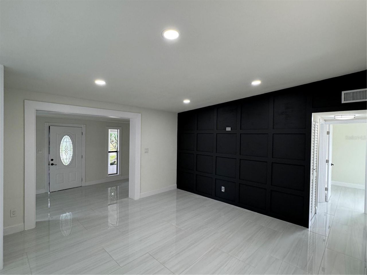 5640 Cedar Street Ne, Saint Petersburg, FL 33703 Photo