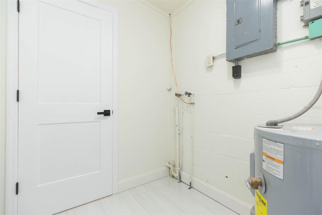 5640 Cedar Street Ne, Saint Petersburg, FL 33703 Photo