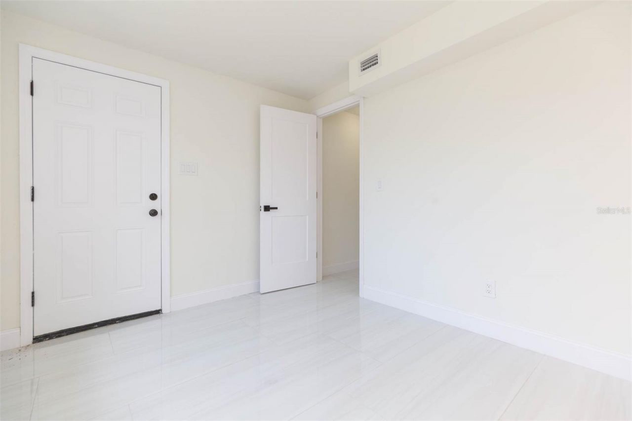 5640 Cedar Street Ne, Saint Petersburg, FL 33703 Photo