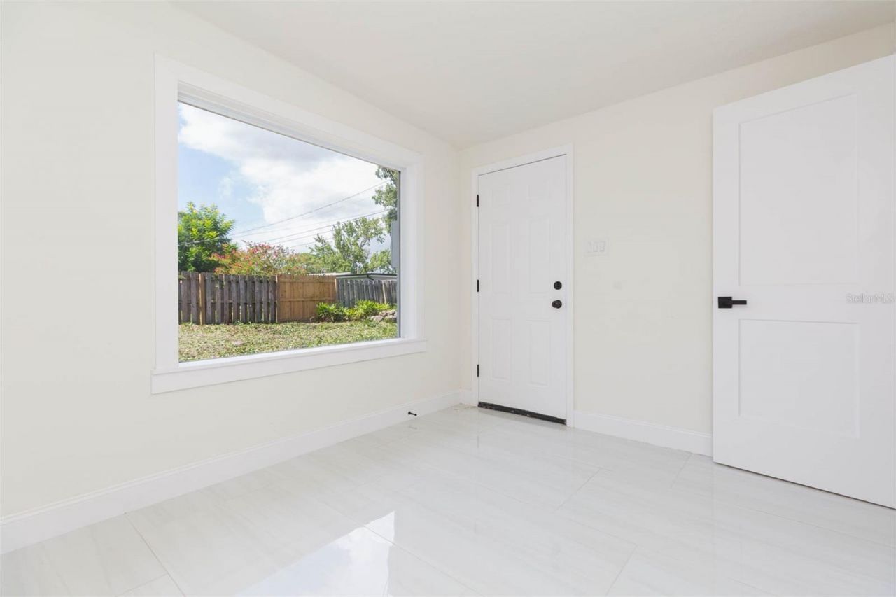 5640 Cedar Street Ne, Saint Petersburg, FL 33703 Photo