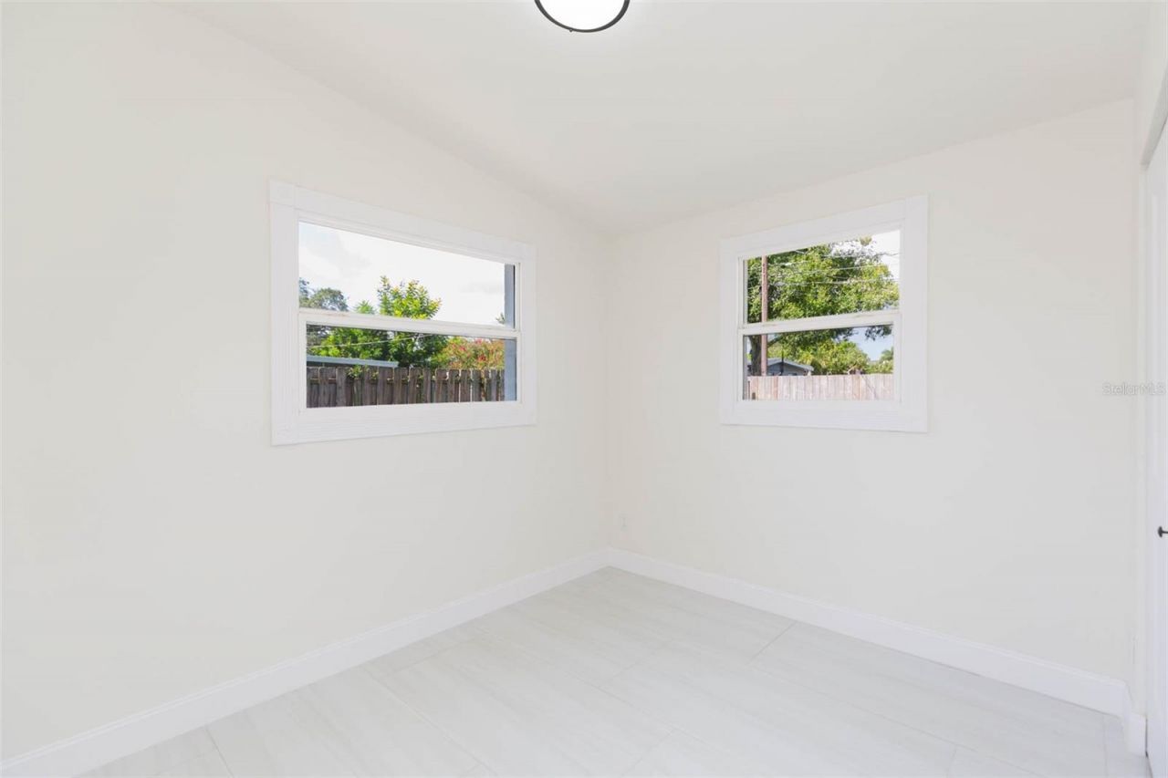 5640 Cedar Street Ne, Saint Petersburg, FL 33703 Photo