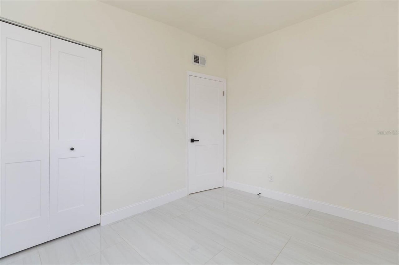 5640 Cedar Street Ne, Saint Petersburg, FL 33703 Photo