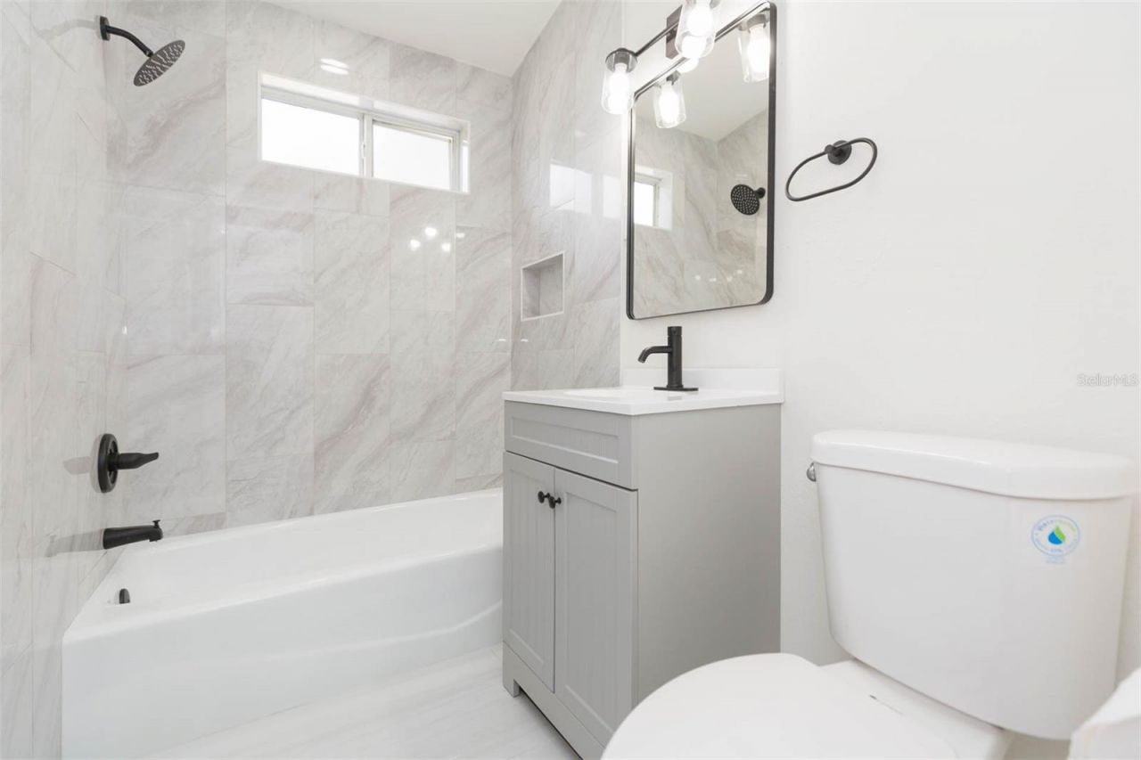 5640 Cedar Street Ne, Saint Petersburg, FL 33703 Photo