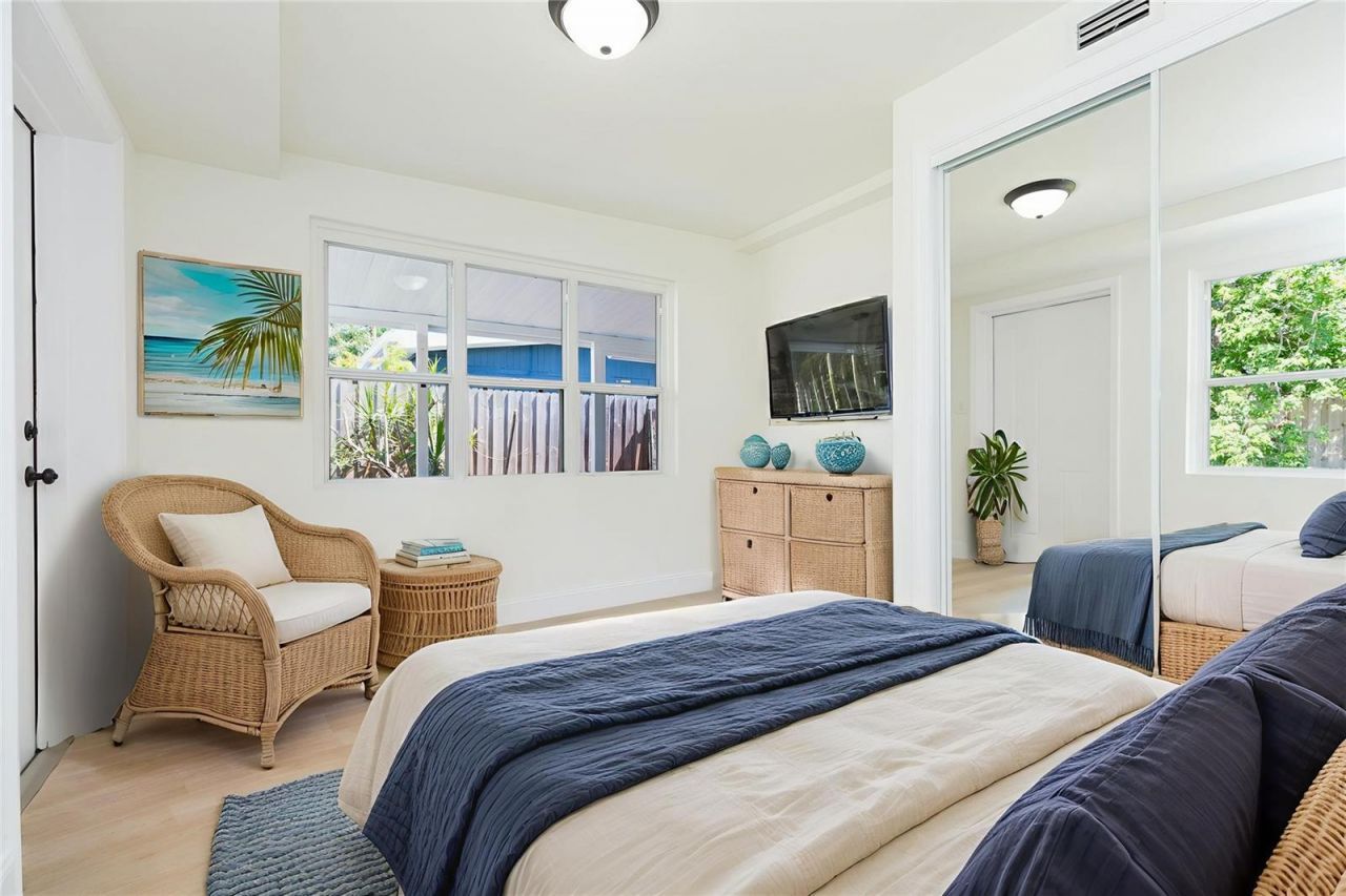 5640 Cedar Street Ne, Saint Petersburg, FL 33703 Photo