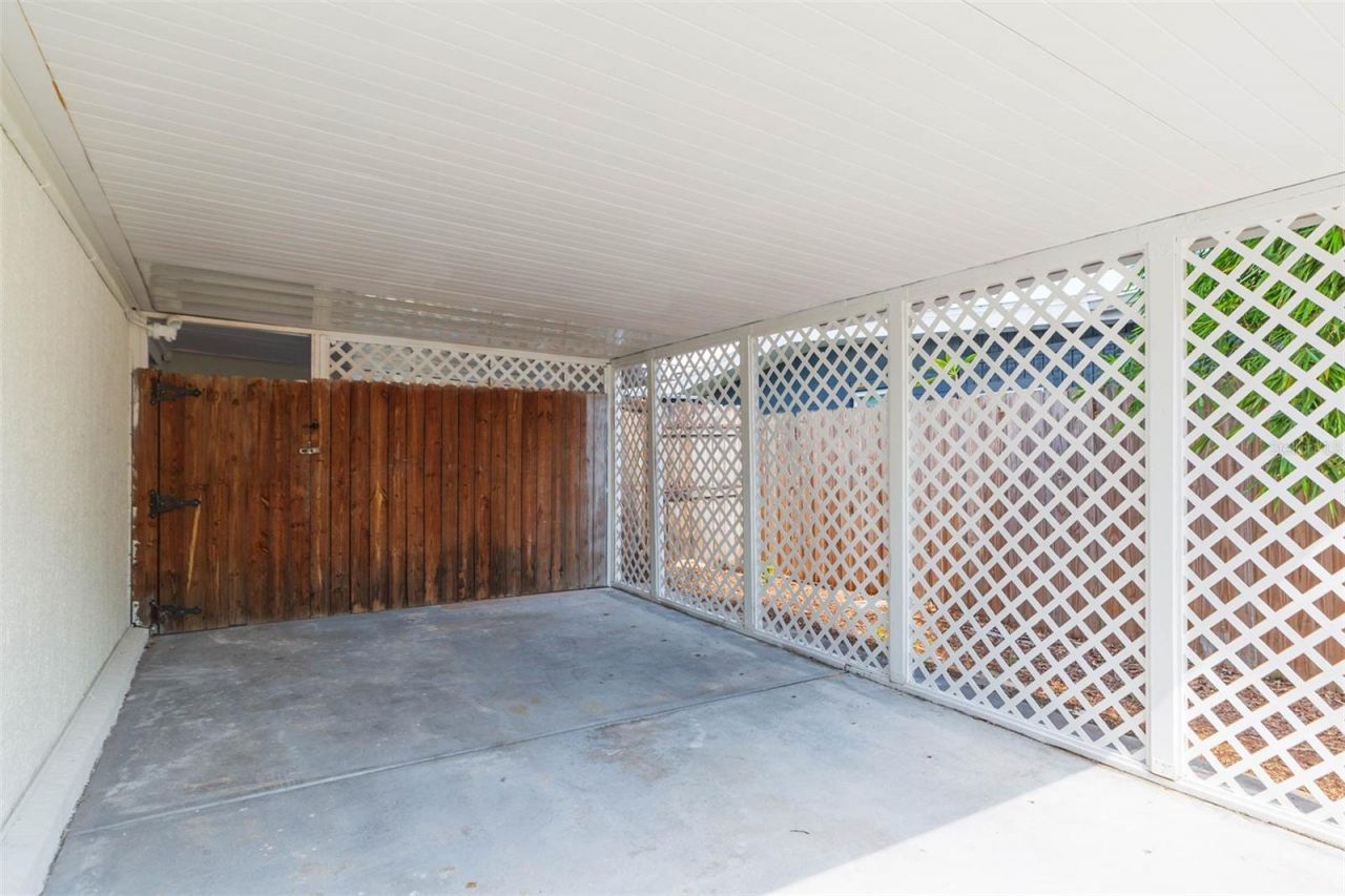 5640 Cedar Street Ne, Saint Petersburg, FL 33703 Photo