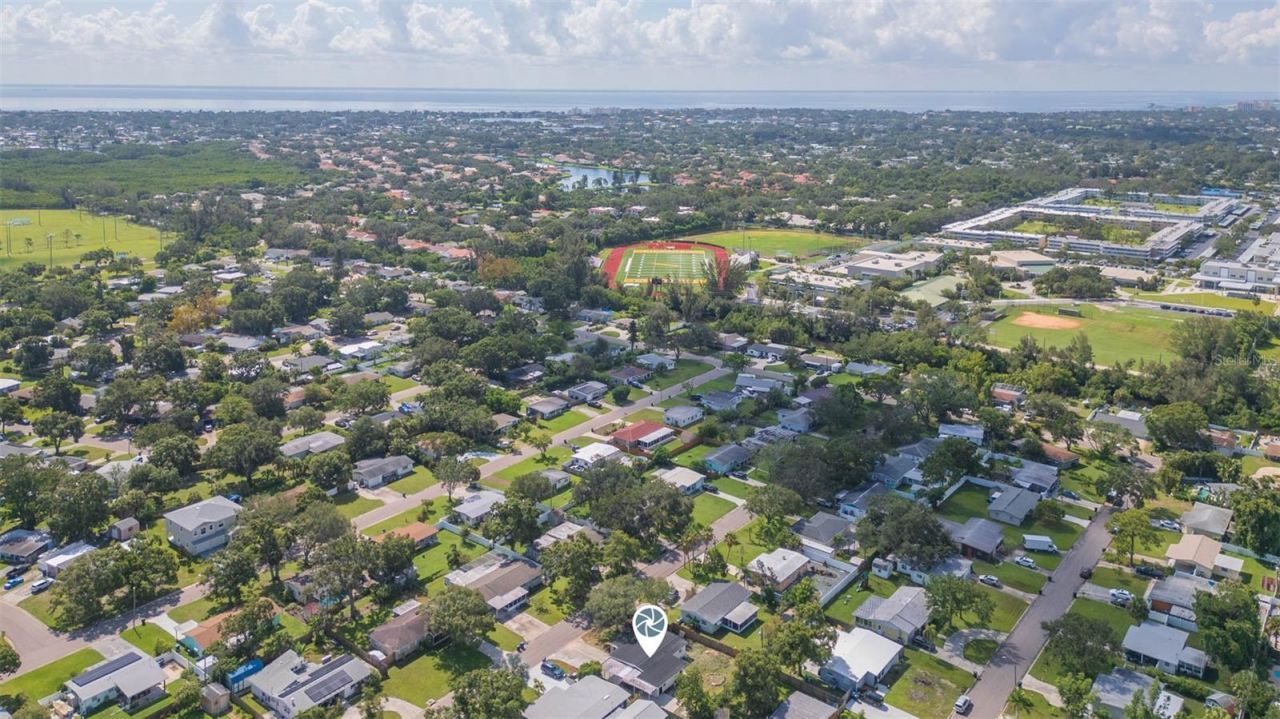 5640 Cedar Street Ne, Saint Petersburg, FL 33703 Photo