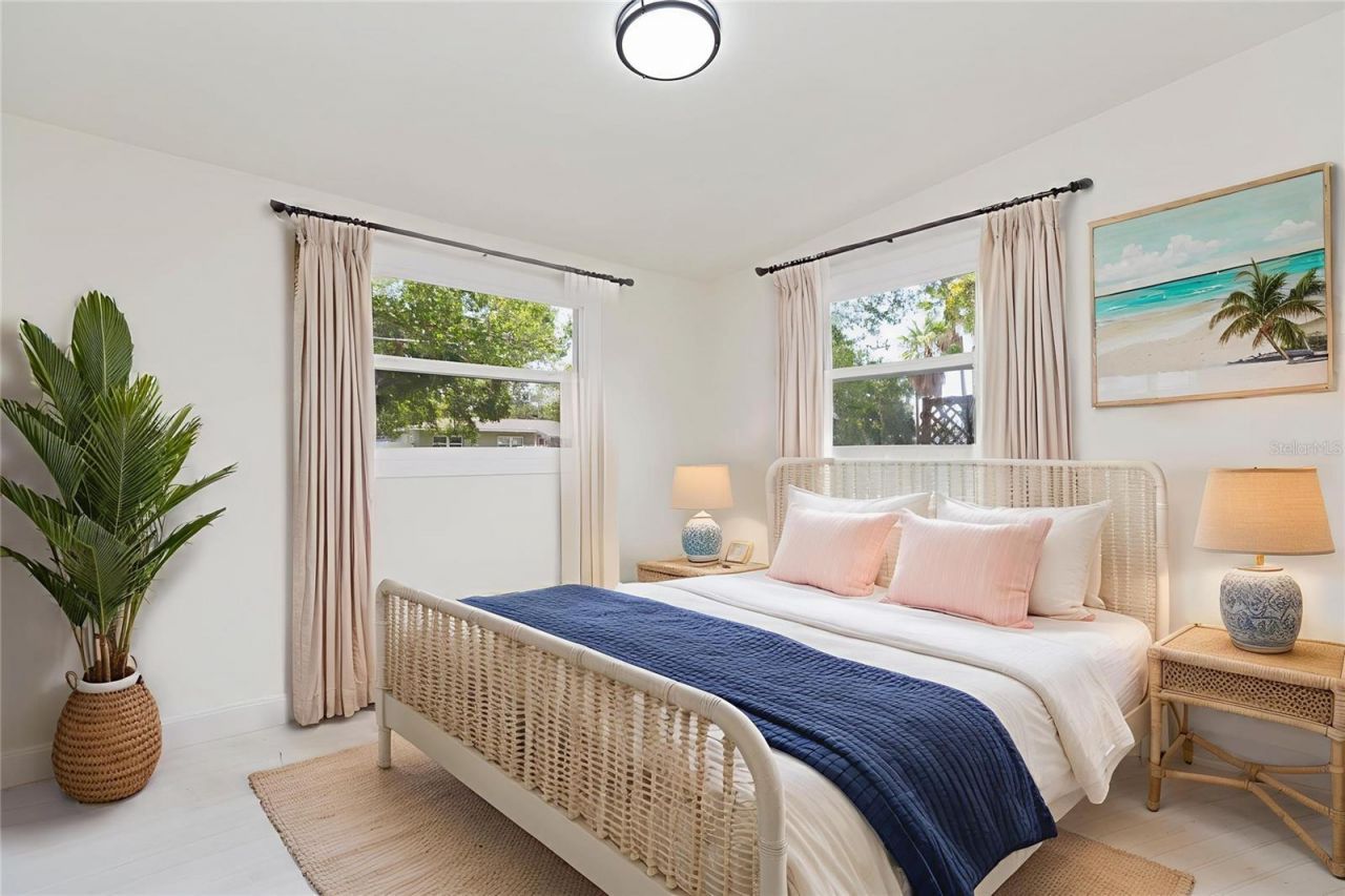 5640 Cedar Street Ne, Saint Petersburg, FL 33703 Photo