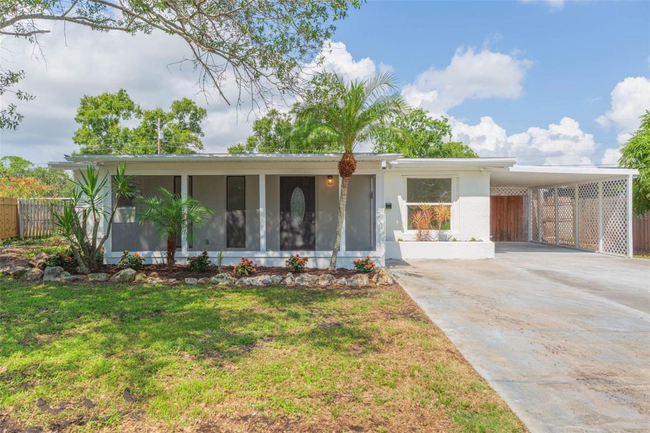 5640 Cedar Street Ne, Saint Petersburg, FL 33703 Photo