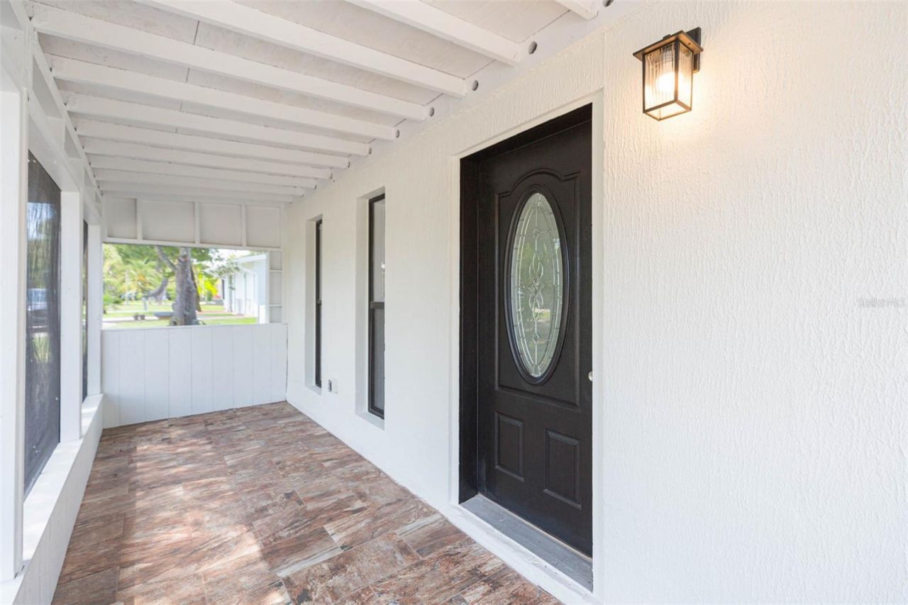 5640 Cedar Street Ne, Saint Petersburg, FL 33703 Photo