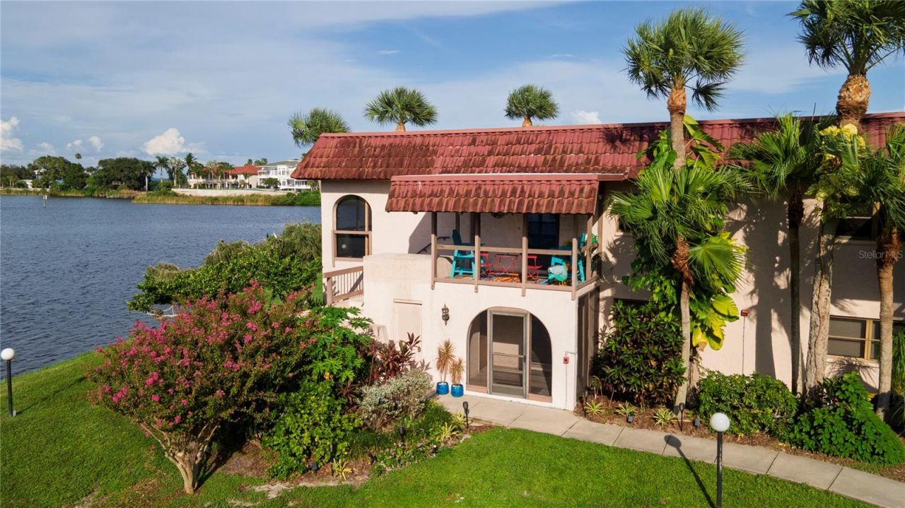 1007 S Bayshore Boulevard, Unit 107, Safety Harbor, FL 34695 Main Photo