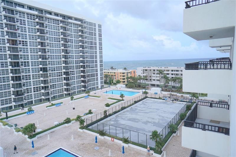 525 N Ocean Blvd, Unit 1025, Pompano Beach, FL 33062 Photo