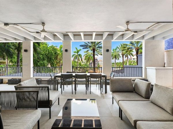 785 Crandon Blvd, Unit 303, Key Biscayne, FL 33149