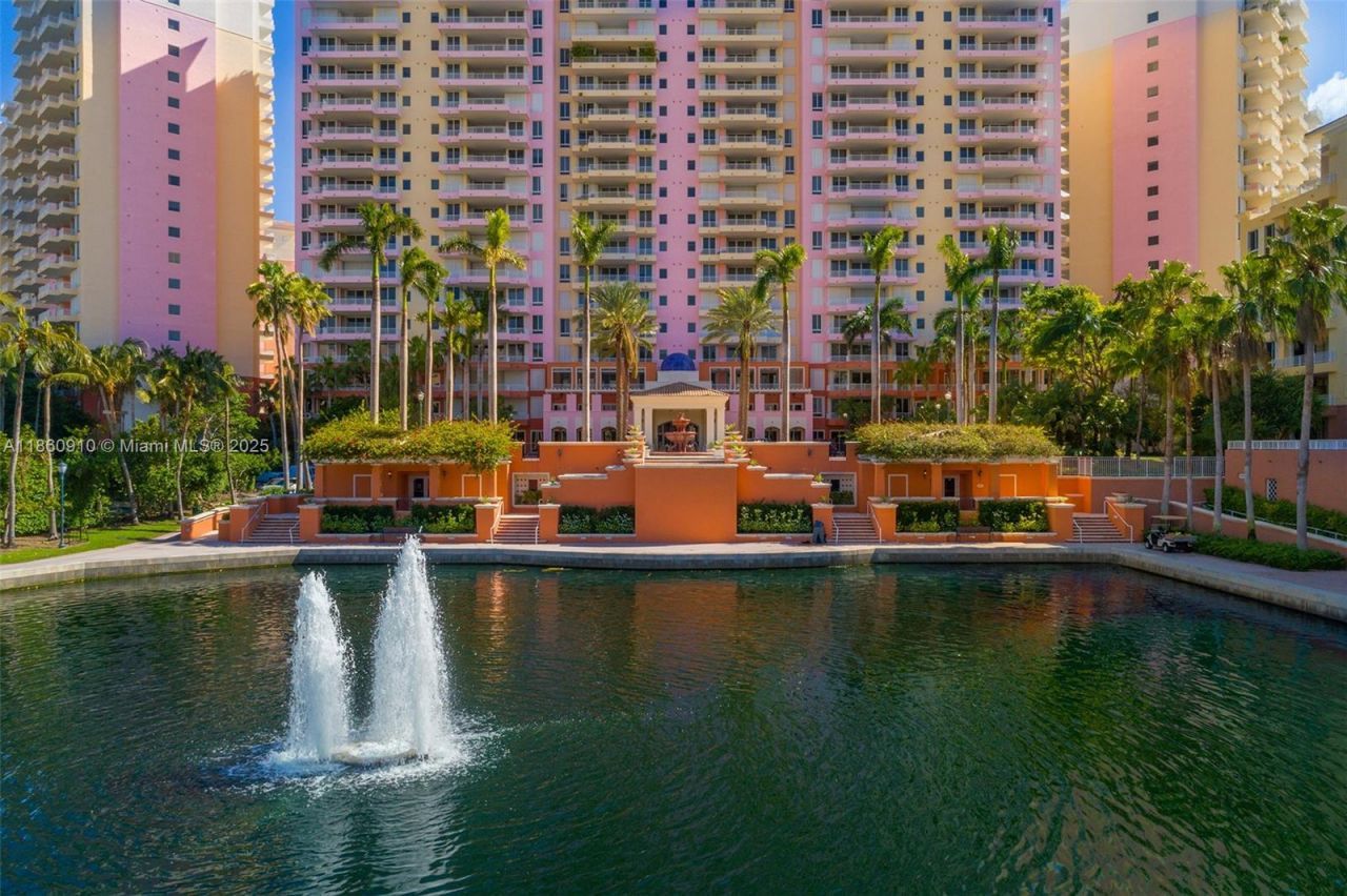 785 Crandon Blvd, Unit 303, Key Biscayne, FL 33149 Photo