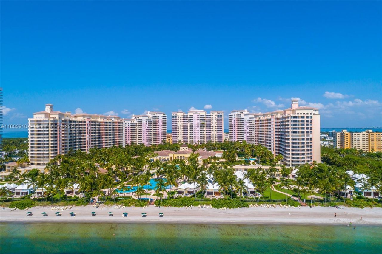 785 Crandon Blvd, Unit 303, Key Biscayne, FL 33149 Photo