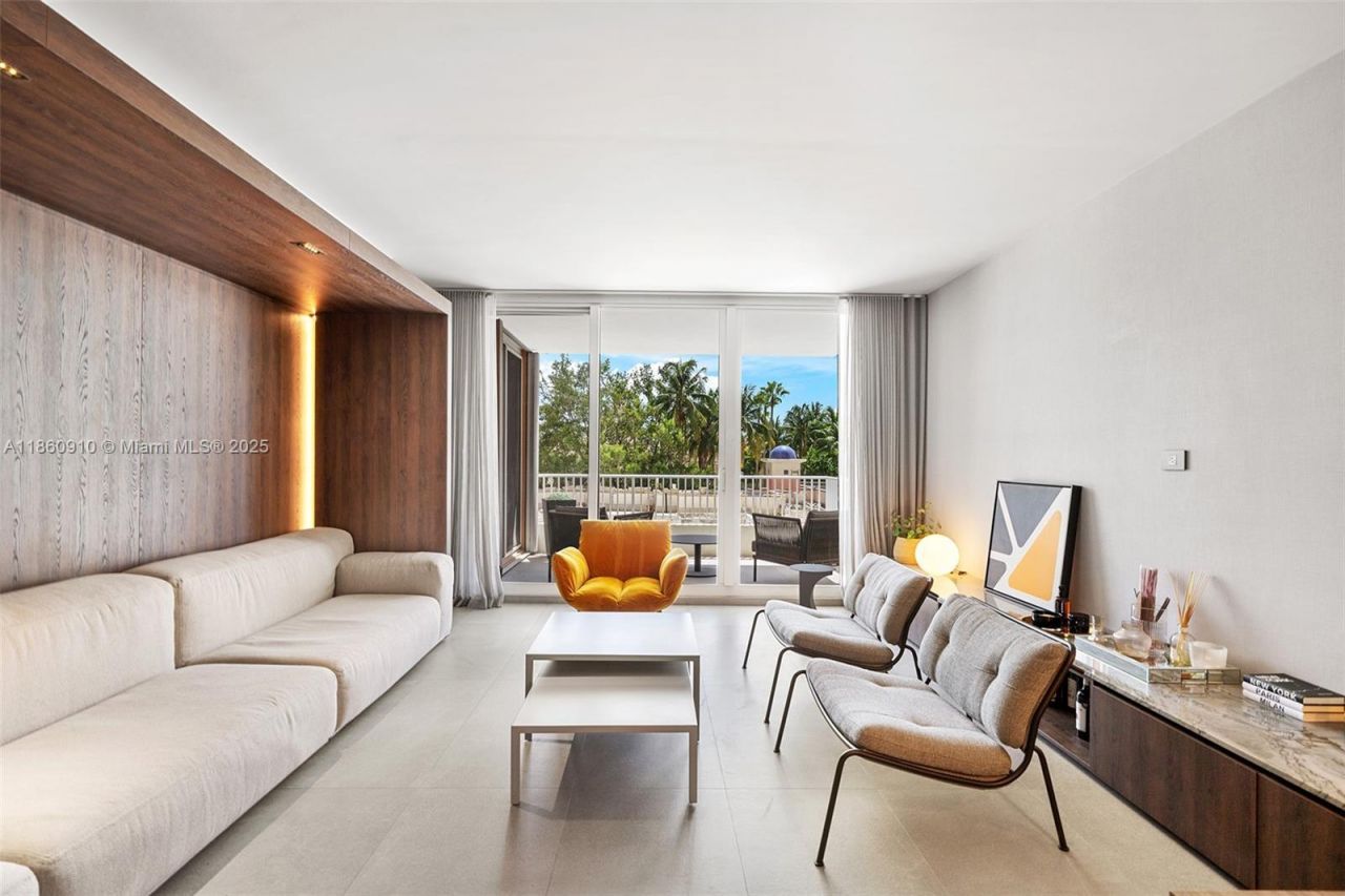 785 Crandon Blvd, Unit 303, Key Biscayne, FL 33149 Photo