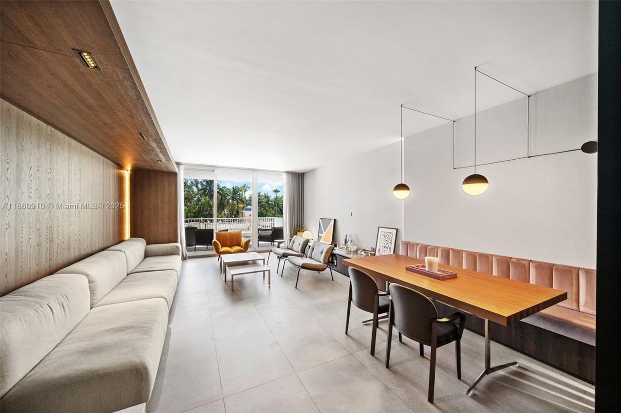 785 Crandon Blvd, Unit 303, Key Biscayne, FL 33149 Photo