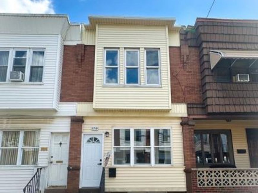 2219 S Bonsall Street, Philadelphia, PA 19145 Main Photo