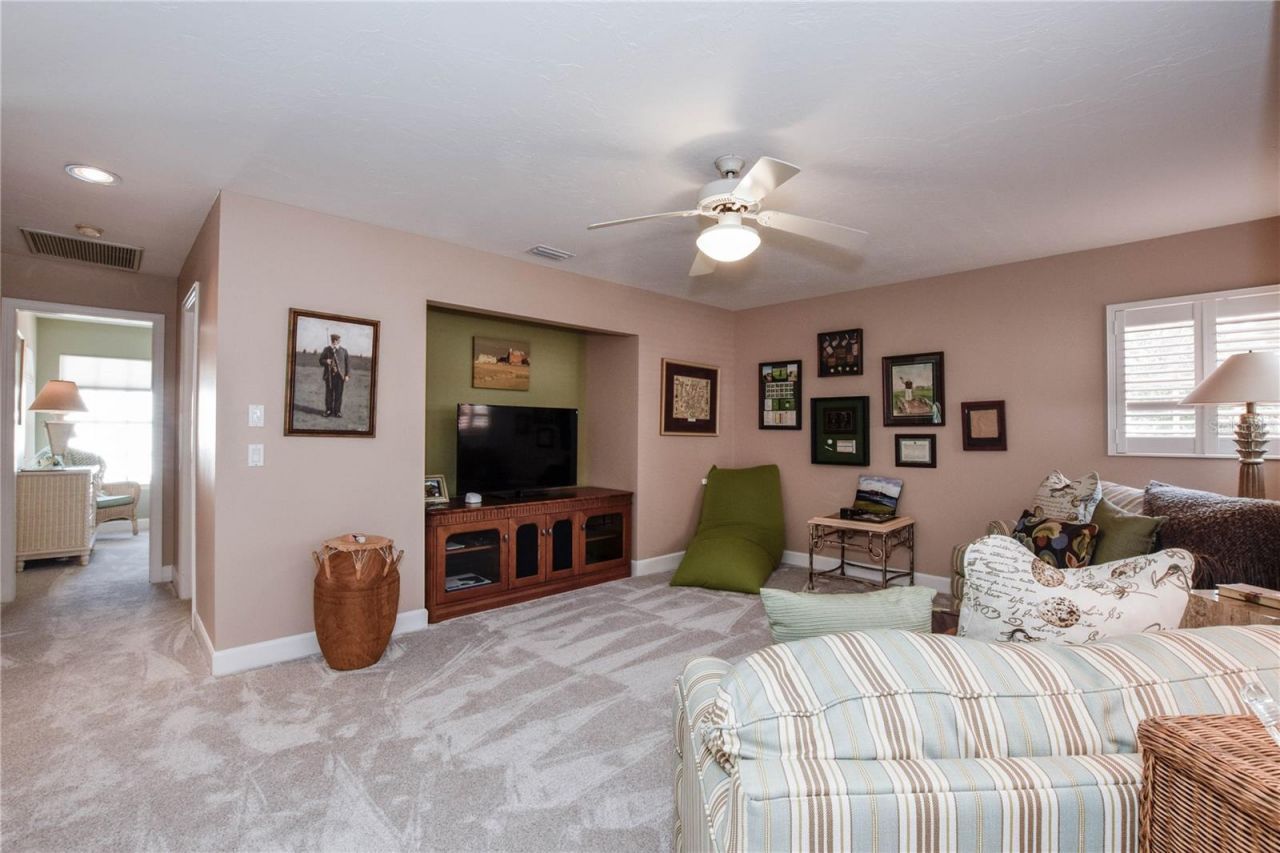 404 Cardiff Road, Venice, FL 34293 Photo
