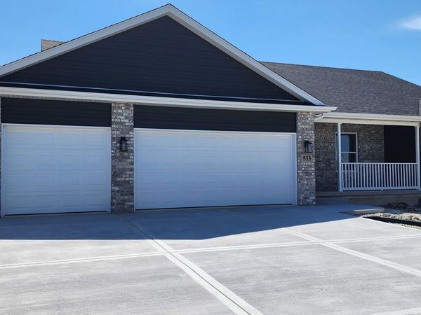 533 Carriage Court, Dwight, IL 60420