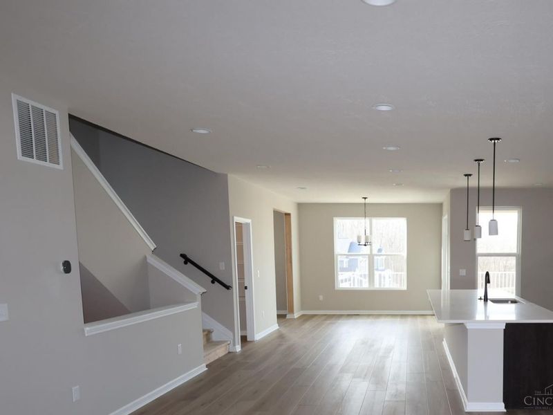 5682 Ohio Trail, Unit 4, Green Township, OH 45248 Photo 8