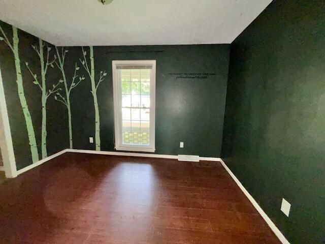 217 Beverly Drive Photo 2