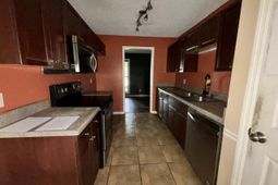 217 Beverly Drive photo 4