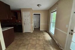 217 Beverly Drive photo 4