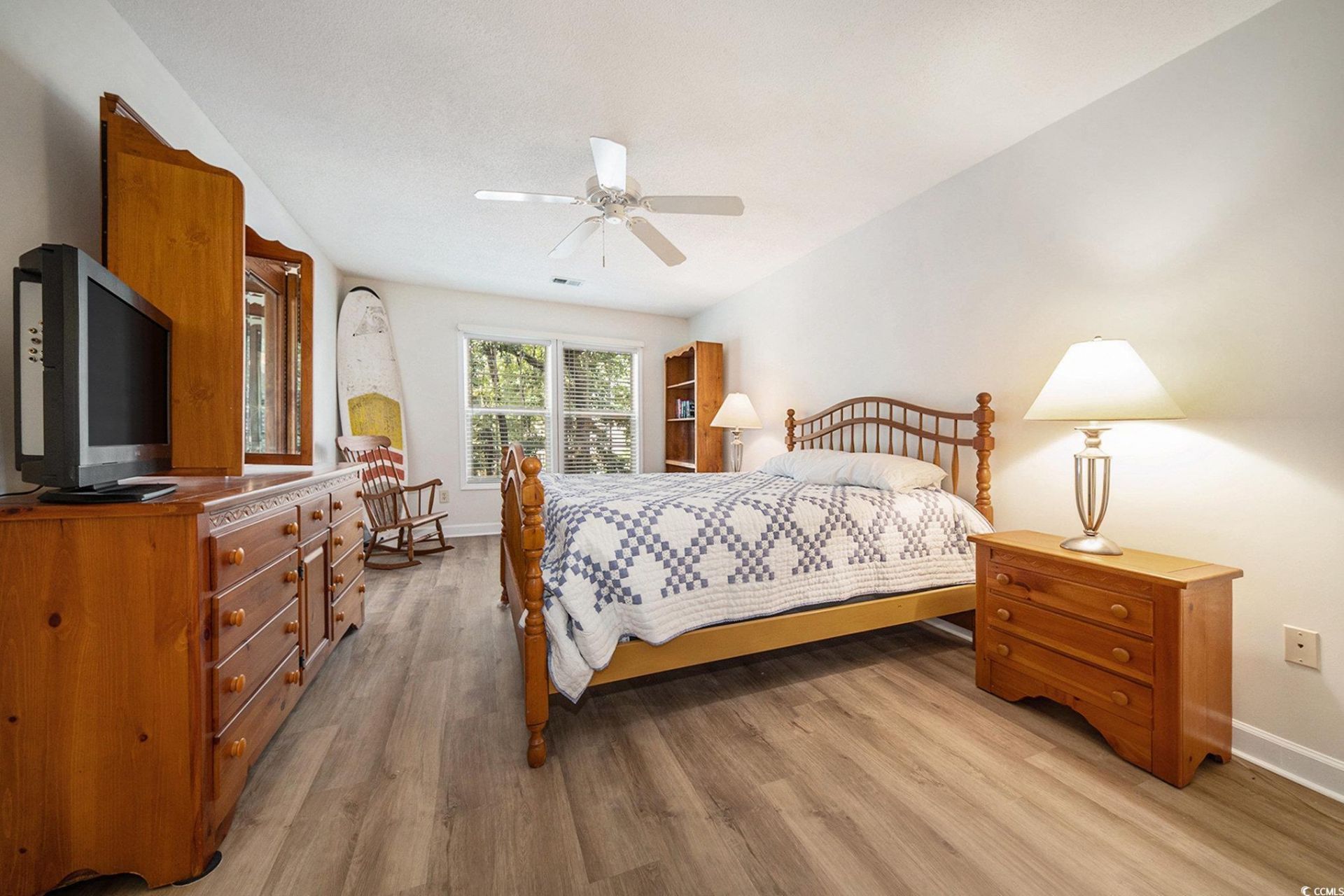 1545 Spinnaker Dr. Photo 14