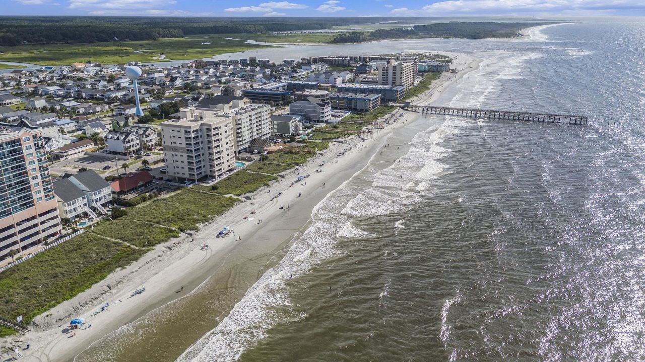 1545 Spinnaker Dr. Photo 21