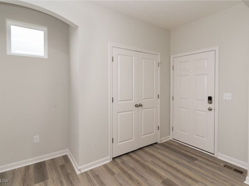 VL TBB Laura Lee Lane, Seven Hills, OH 44131 Photo 10