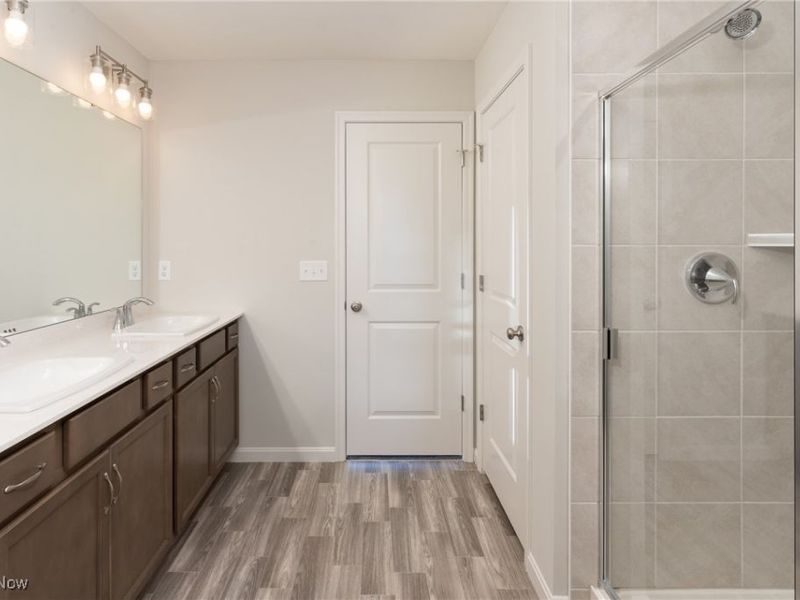 VL TBB Laura Lee Lane, Seven Hills, OH 44131 Photo 8